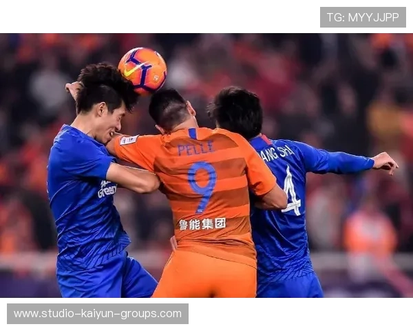 中国足球超级联赛：上海申花逆转取胜，追赶领头羊，中国足协杯申花